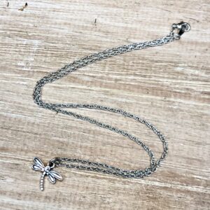 Dangling Dragonfly Necklace With Crystal