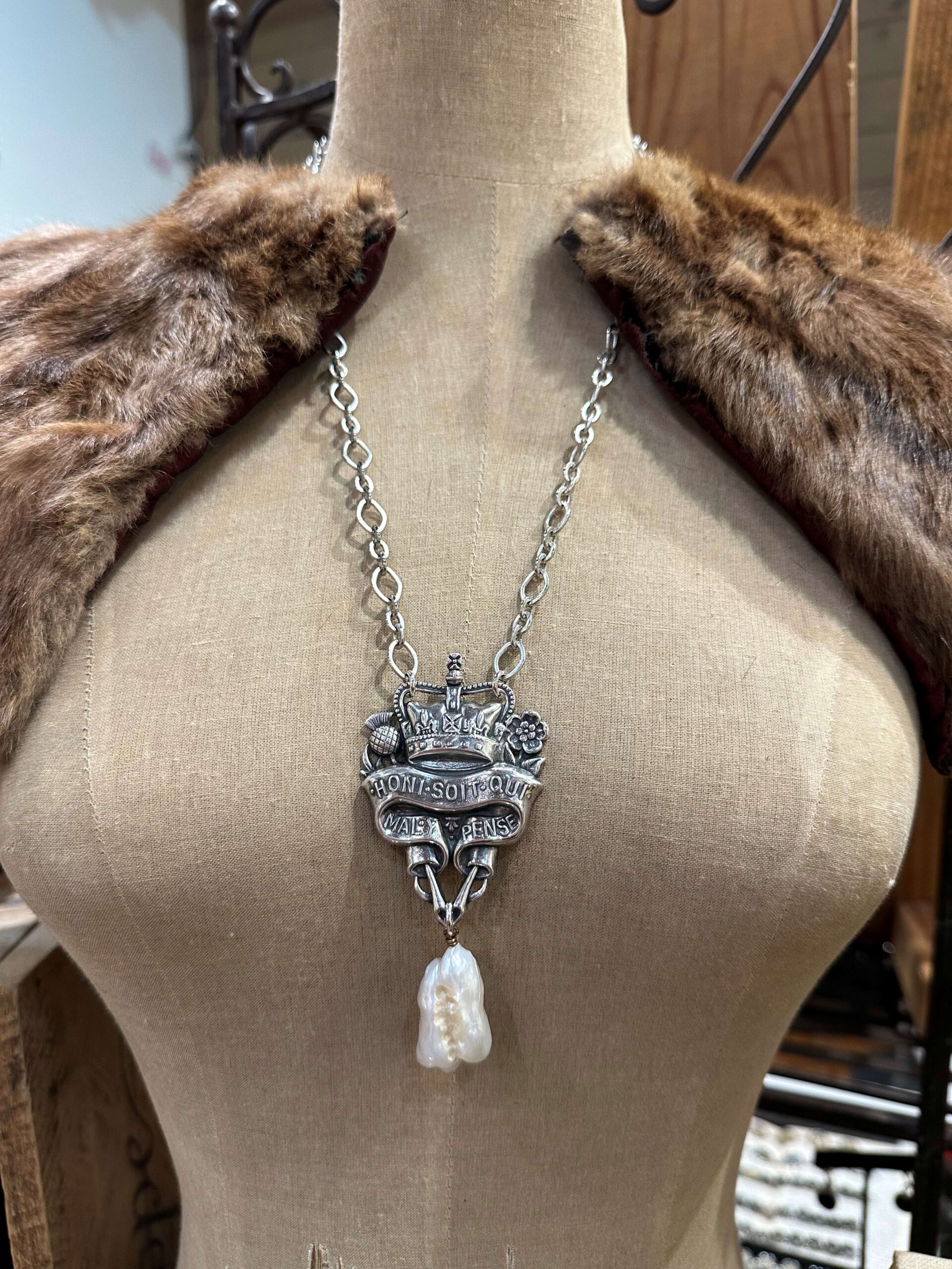 Honi Soit Qui Mal Y Pense Necklace